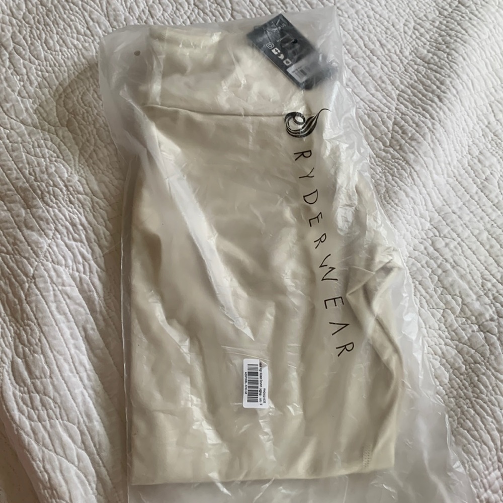 Ryderwear scrunch bum leggings